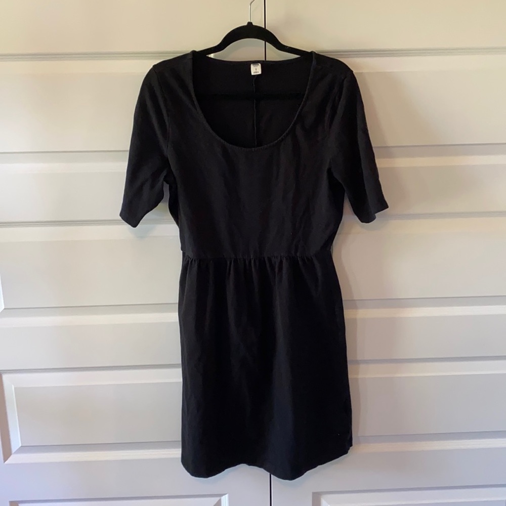 Old Navy Black Dress - large